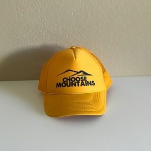 Choose Mountains Hat